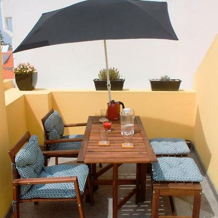 Friendly Peniche Apartment Exterior photo